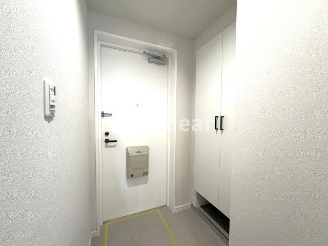 ライオンズマンション西新井本町の玄関|ドキドキの新生活も、安心してスタート。ぴったりの住まいを見つけませんか？クランディアが一緒に住まい選びをサポートします‼　まずは、お気軽にお問合せください　＃クランディア