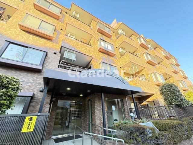 ライオンズマンション西新井本町の外観|ドキドキの新生活も、安心してスタート。ぴったりの住まいを見つけませんか？クランディアが一緒に住まい選びをサポートします‼　まずは、お気軽にお問合せください　＃クランディア