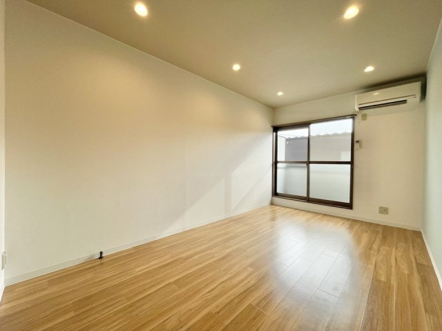 シティコートブラウンA棟の洋室