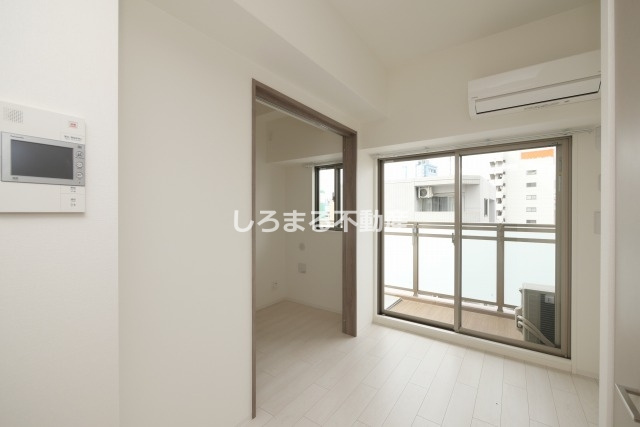 リヴェント福島野田の居間・リビング