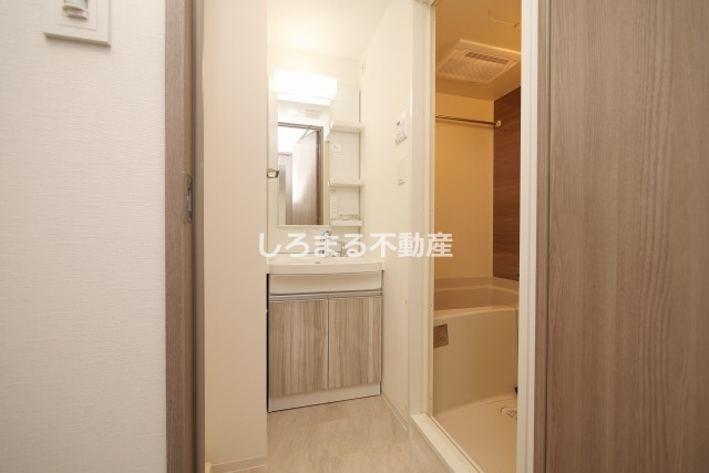 リヴェント福島野田の洗面所