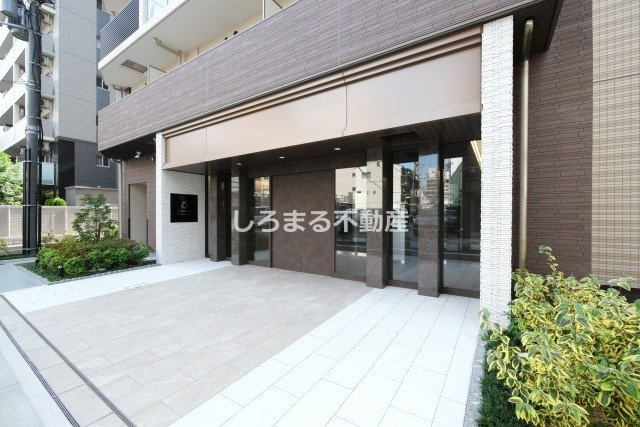 リヴェント福島野田のエントランス