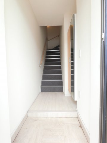 【玄関】 | ファルコン