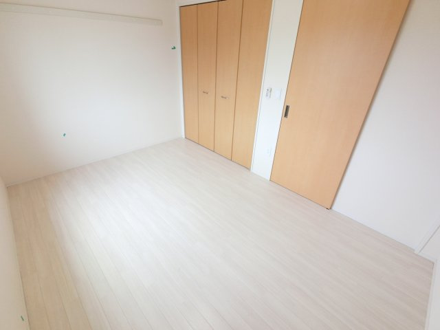 【寝室】 | ファルコン