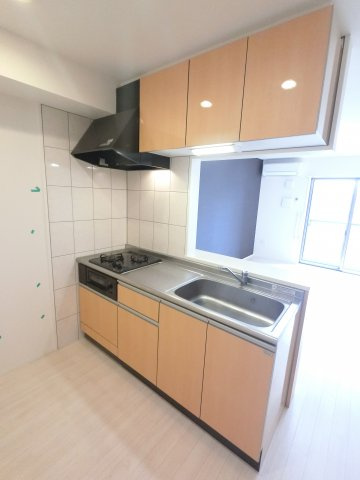 【キッチン】 | ファルコン