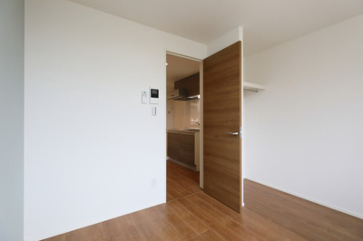 【居間・リビング】 | ポーラスター南橋本Ⅱ