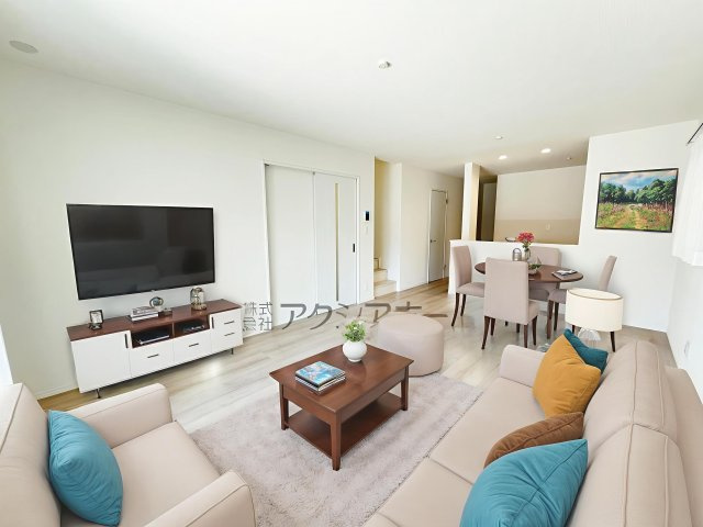 狭山市水野・全2棟　新築一戸建　B号棟　～大型パントリー～の居間・リビング|LDK20帖（家具はCG画像での表示になります）