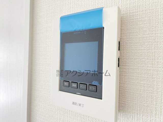 狭山市水野・全2棟　新築一戸建　B号棟　～大型パントリー～の設備|録画機能付モニターインターホン