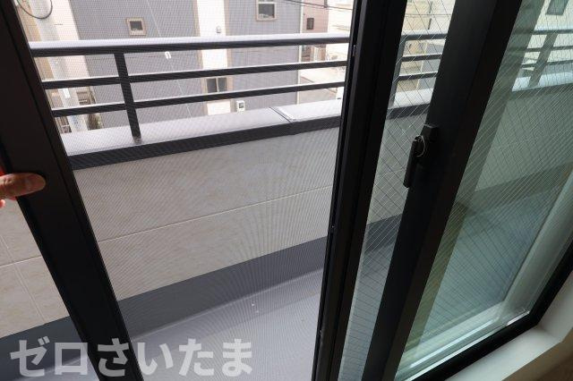 《仲介手数料無料》西区三橋６丁目496-2新築一戸建てフィットのバルコニー|網戸付き

