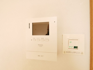 【セキュリティ】 | 南アルプス市鏡中條　平成15年築中古戸建　内装一新 車3台 | モニター付きインターフォン