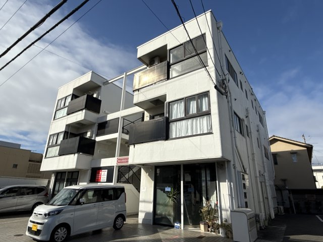 キャッスルコート南新在家の外観