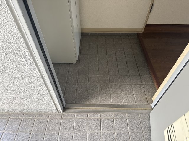 キャッスルコート南新在家の玄関