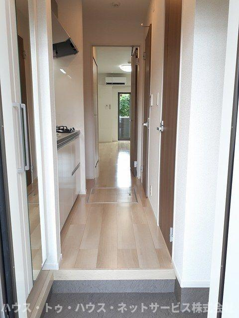 ヒルズ　ガーデンの玄関