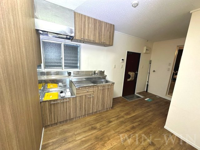 サニーハイツのキッチン|イメージ（同建物内別部屋の写真です）
