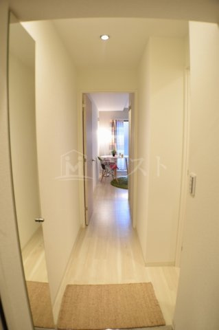 Park Hills 弁天町Reve の玄関|同物件別部屋参考写真