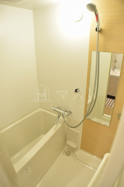 Park Hills 弁天町Reve の浴室|同物件別部屋参考写真