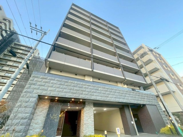 ザ・ロイヤルの外観