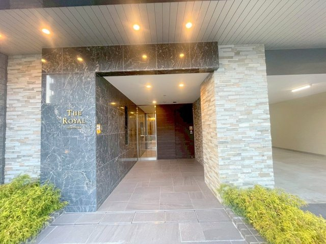 ザ・ロイヤルのエントランス