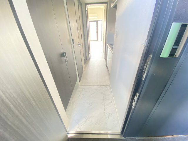 S-RESIDENCE千里丘の玄関