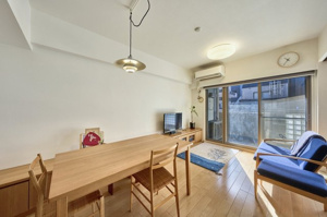 【居間・リビング】