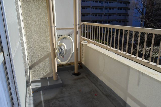 府中市住吉町２丁目の中古マンションのバルコニー