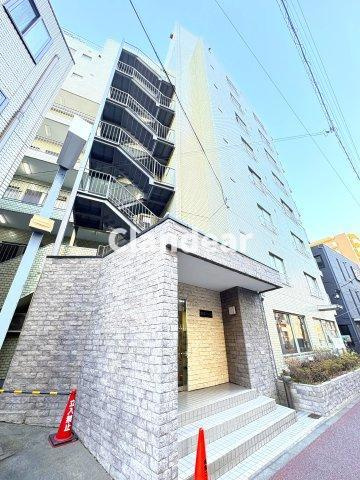 梅島コーポの外観|ドキドキの新生活も、安心してスタート。ぴったりの住まいを見つけませんか？クランディアが一緒に住まい選びをサポートします‼　まずは、お気軽にお問合せください　＃クランディア