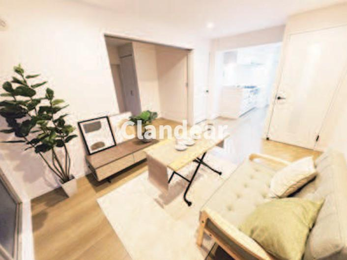 梅島コーポの居間・リビング|※【施工例】内装イメージ写真です。色・サイズなど実際と異なる場合がございます