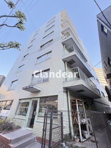 梅島コーポの外観|ドキドキの新生活も、安心してスタート。ぴったりの住まいを見つけませんか？クランディアが一緒に住まい選びをサポートします‼　まずは、お気軽にお問合せください　＃クランディア