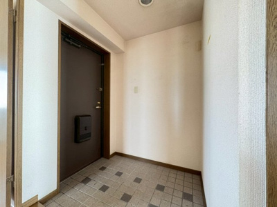 【玄関】 | トレ・ビバース上山手公園Ⅰ