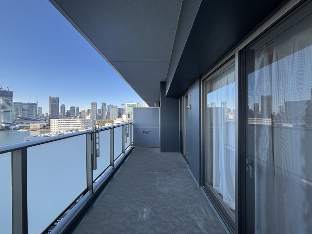 東京ミッドベイ勝どきのバルコニー