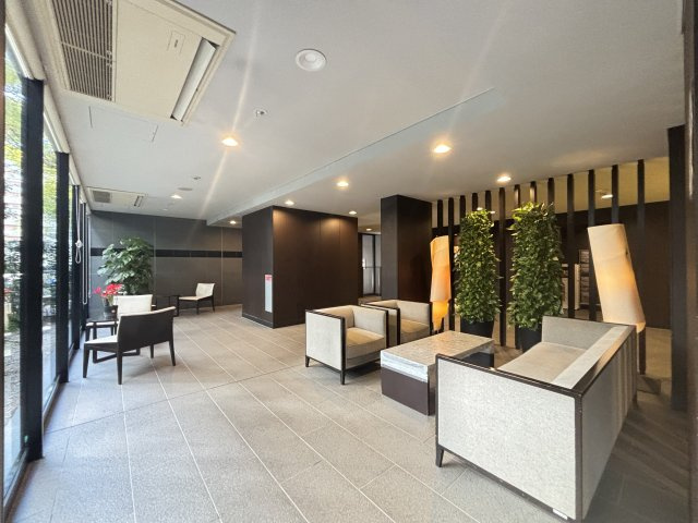東京ミッドベイ勝どきのロビー