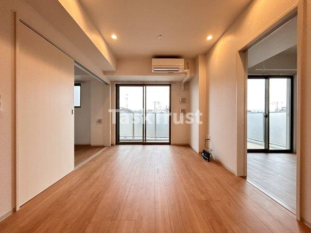 【居間・リビング】 | Moruan Residence