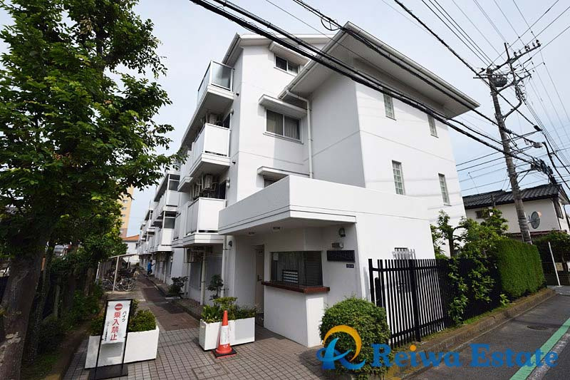 ハイマート辻堂の外観