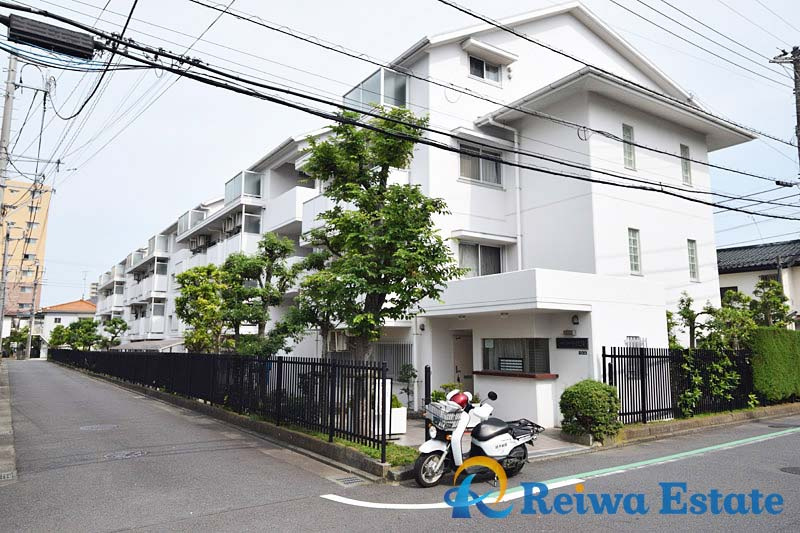 ハイマート辻堂の外観