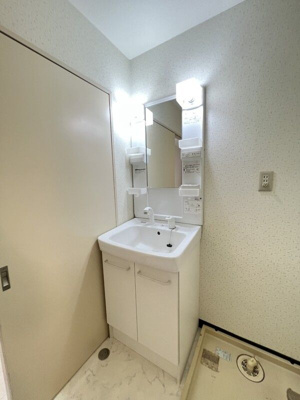 【洗面所】 | フローラル行徳