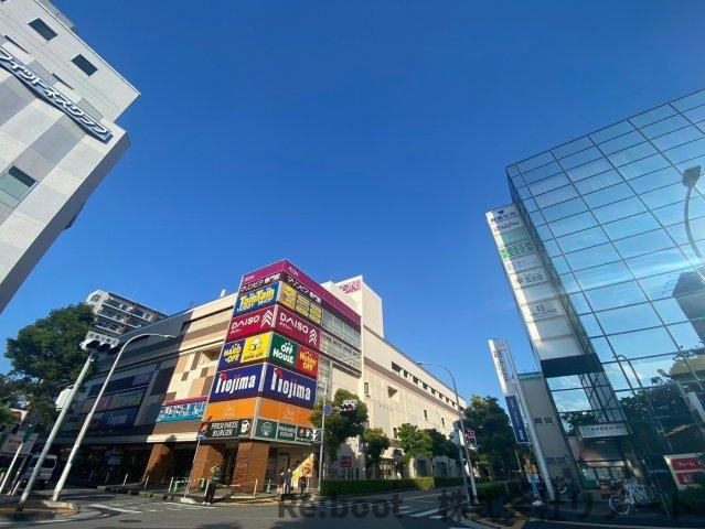 和紅ビルの周辺