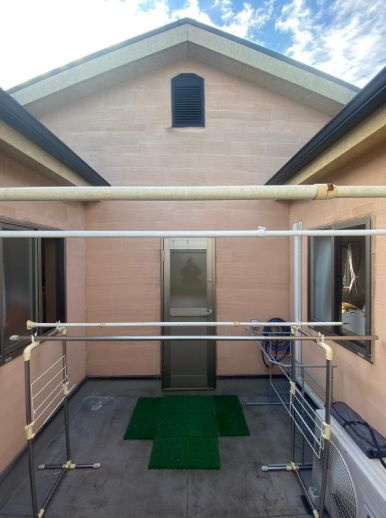 大阪市住吉区遠里小野6丁目　中古戸建のバルコニー