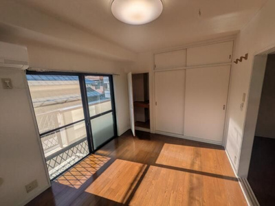 【寝室】 | モアエクセレンス