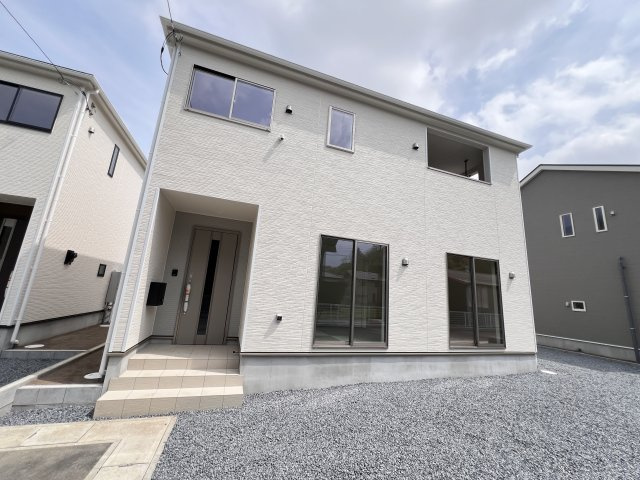 新築　高崎市吉井町吉井川第3　クレイドルガーデン　4号棟の外観|完成しました！物件のご内覧等、お気軽にお問合せください♪　	