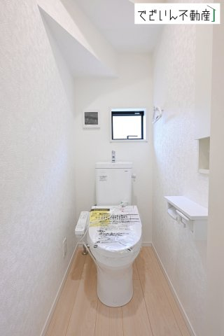 【トイレ】 | CRADLE GARDEN熊谷市赤城町第3　新築住宅 | ≪1号棟≫
現地(2026年4月撮影)