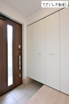 【玄関】 | CRADLE GARDEN熊谷市赤城町第3　新築住宅 | ≪1号棟≫
現地(2026年4月撮影)