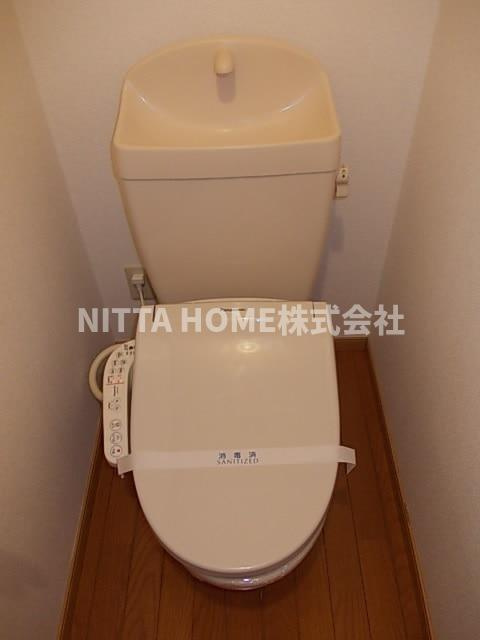 ラフィネ・ロジュマンBのトイレ|嬉しいウォシュレット付き♪