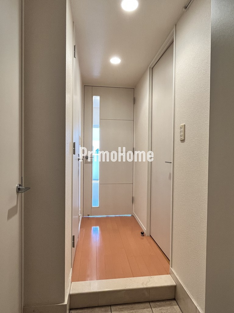 パークアクシス浅草橋の玄関