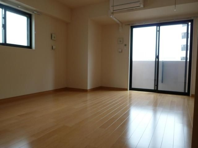 ソレイユ音羽の居間・リビング