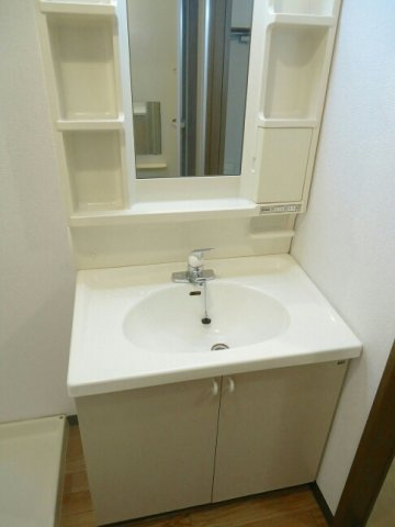 リバーサイドＳの洗面所|忙しい朝には欠かせない洗面所です