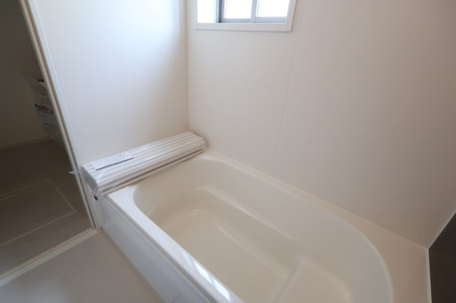 《仲介手数料無料》緑区大字大門1408-7新築一戸建てTerrechezの浴室