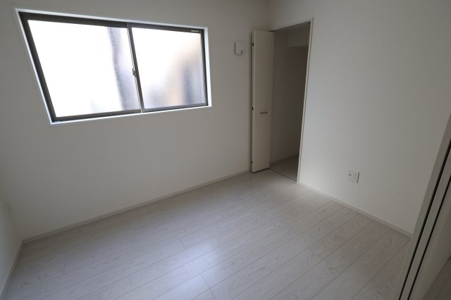 《仲介手数料無料》緑区大字大門1408-7新築一戸建てTerrechezの洋室