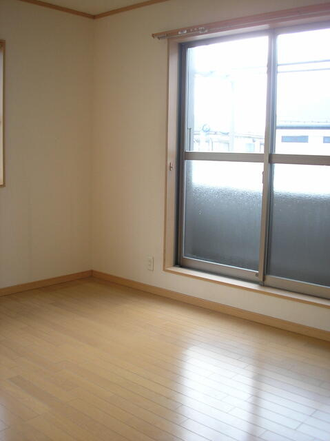 メイプルテラスの洋室