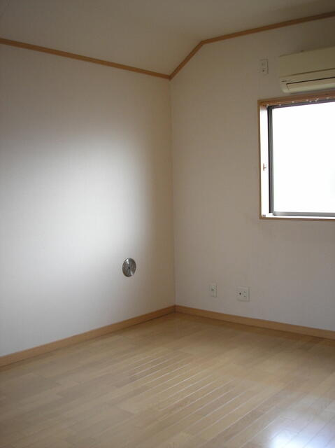 メイプルテラスの洋室