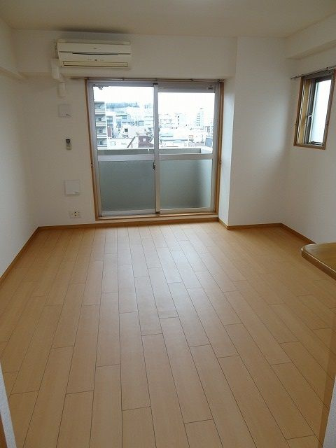 ホタカリュミエール・イワタ